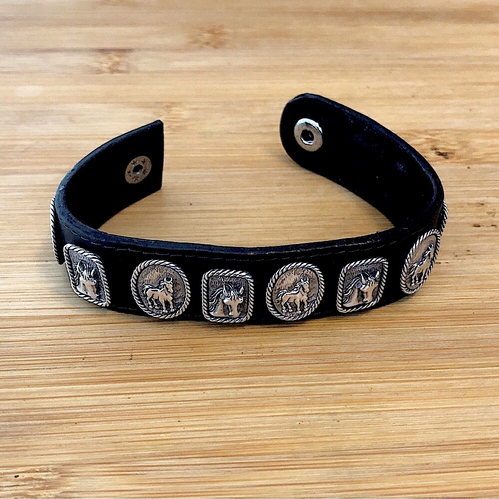 $56 Leather & Sterling Estate Snap Bracelet    Marked BARSE THAI